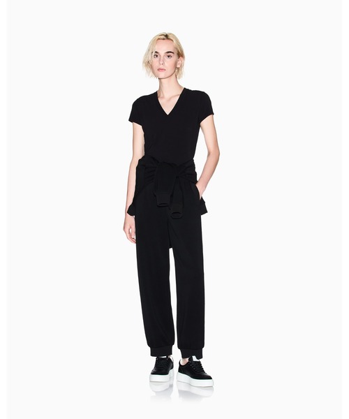 ARMANI EXCHANGE(アルマーニエクスチェンジ)の「【A|X アルマーニ エクスチェンジ】刺繍ロゴ スウェットジョガーパンツ(スウェットパンツ・レディース・ホワイト/ブラック・MEDIUM/SMALL/X-SMALL/LARGE/X-LARGE)」の5枚目の写真