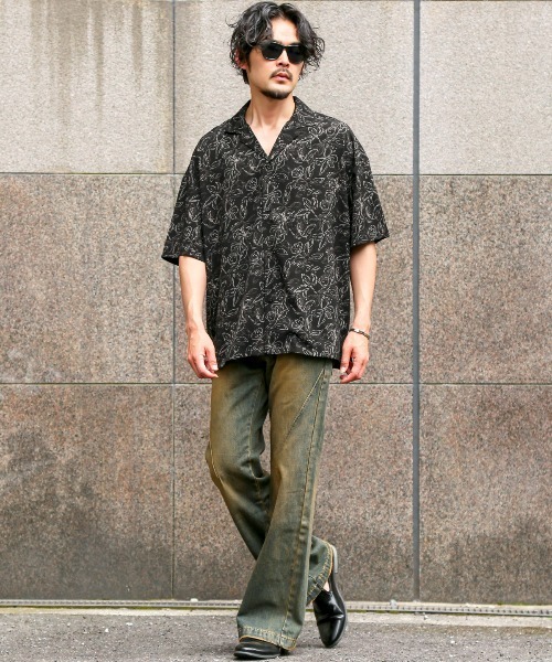 LUXSTYLE（ラグスタイル）の「線画花柄オープンカラー半袖シャツ（シャツ/ブラウス・メンズ・ブラック/ベージュ・M/L）」の4枚目の写真