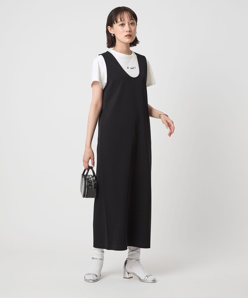 To b. by agnes b.(トゥービーバイアニエスベー)の「<To b. by agnes b.コラボ>ロゴ ショートスリーブ Tシャツ(Tシャツ/カットソー・レディース・ブラック/オフホワイト・FREE)」の9枚目の写真