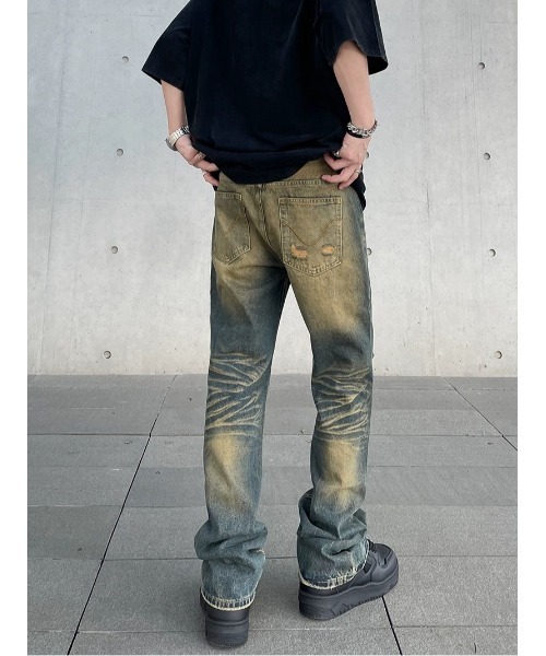 TopIsm(トップイズム)の「ストラップ付ビンテージライク ブーツカットデニムパンツ(デニムパンツ・メンズ・ブルー・M/L)」の3枚目の写真