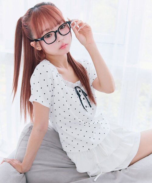 OLIVE des OLIVE(オリーブデオリーブ)の「レイヤード風ヘンリーネックシャツ(Tシャツ/カットソー・レディース・サックスブルー/チャコールグレー/オフホワイト/ネイビー・FREE)」の10枚目の写真