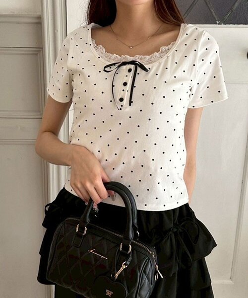 OLIVE des OLIVE(オリーブデオリーブ)の「レイヤード風ヘンリーネックシャツ(Tシャツ/カットソー・レディース・サックスブルー/チャコールグレー/オフホワイト/ネイビー・FREE)」の13枚目の写真