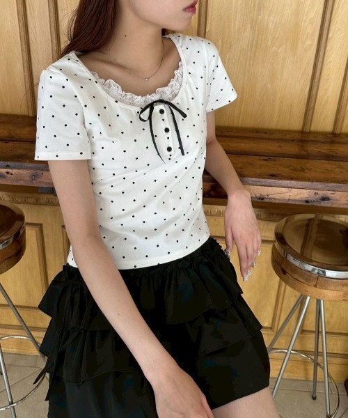 OLIVE des OLIVE(オリーブデオリーブ)の「レイヤード風ヘンリーネックシャツ(Tシャツ/カットソー・レディース・サックスブルー/チャコールグレー/オフホワイト/ネイビー・FREE)」の9枚目の写真