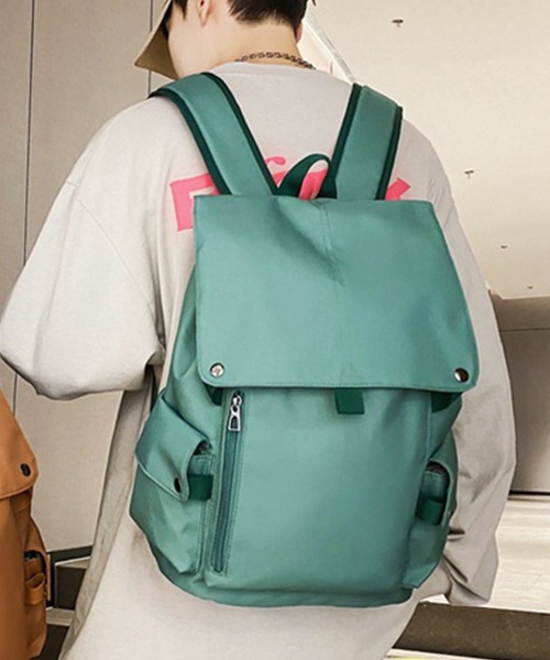 Lace Ladies(レースレディース)の「ソリッドカラー 大容量 撥水 スクエア 多ポケット バックパック(バックパック/リュック・レディース・ブラック/ブラウン/グリーン/グレー・FREE)」の1枚目の写真