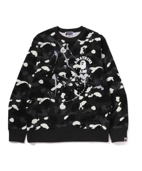A BATHING APE(アベイシングエイプ)の「CITY CAMO PAINTING CREWNECK SWEATSHIRT(スウェット・メンズ・ホワイト/ブラック・SMALL/XX-LARGE/X-LARGE/MEDIUM/LARGE)」の1枚目の写真