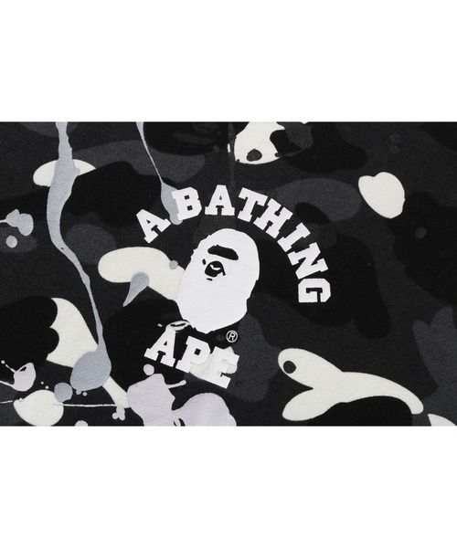 A BATHING APE(アベイシングエイプ)の「CITY CAMO PAINTING CREWNECK SWEATSHIRT(スウェット・メンズ・ホワイト/ブラック・SMALL/XX-LARGE/X-LARGE/MEDIUM/LARGE)」の8枚目の写真