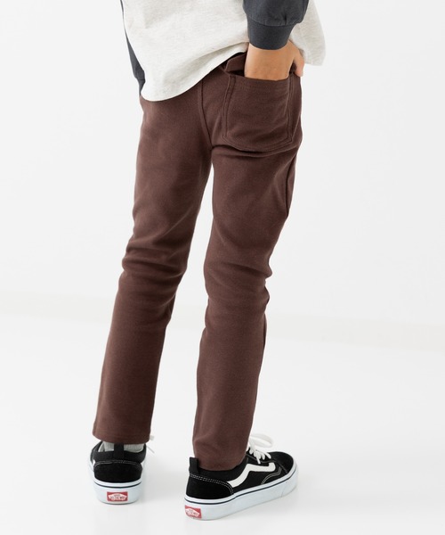 chil2（チルツー）の「全20色 カラバリ ハイパーストレッチ パンツ（その他パンツ・キッズ・ブルー/クリーム/ライトブルー/グレー/チャコールグレー/ブラウン/ブラック/カーキ/グリーン/ピンク/ワインレッド/ベージュ/ネイビー/イエロー/オレンジ/ミント/モカ/ラベンダー/サックスブルー/アイボリー・80ｃｍ/90cm/120cm/130cm/140cm/150cm/100cm/110cm）」の5枚目の写真