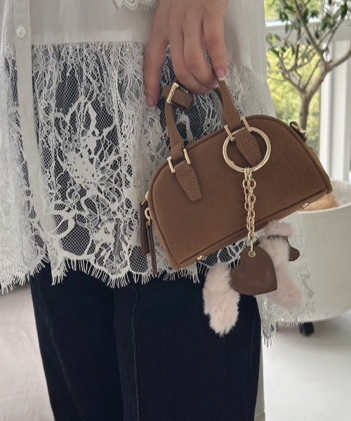 FRAY I.D(フレイアイディー)の「ラウンドマイクロミニボストンバッグ(ボストンバッグ・レディース・ブラック/キャメル/イエロー・F)」の3枚目の写真