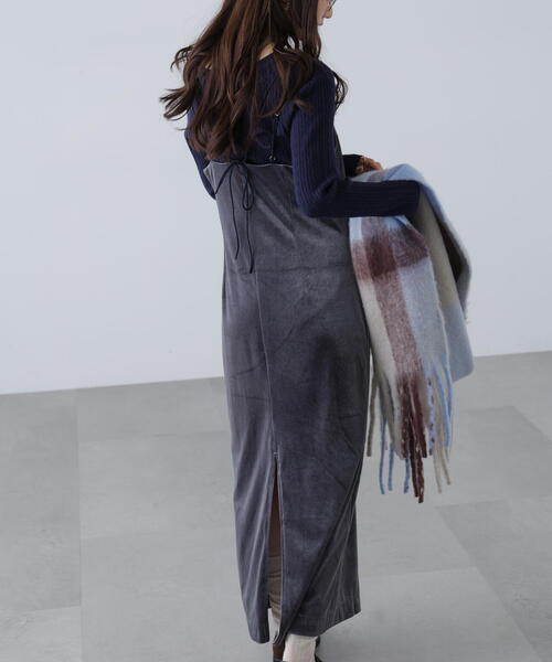 FREE'S MART（フリーズマート）の「◆２ストラップベロアキャミワンピース（ワンピース・レディース・ブラック/グレー/ブラウン・SMALL/MEDIUM）」の11枚目の写真