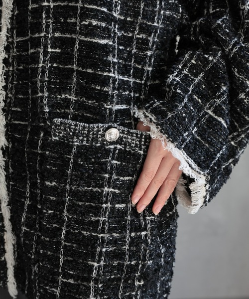 ap retro(アプレトロ)の「ツイード編みニットカーディガン / ニットジャケット(ノーカラージャケット・レディース・ベージュ系その他/ブラック系その他/グレー・FREE)」の8枚目の写真