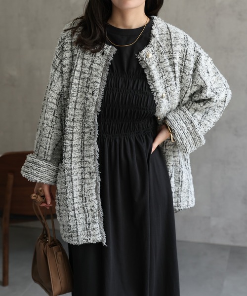 ap retro(アプレトロ)の「ツイード編みニットカーディガン / ニットジャケット(ノーカラージャケット・レディース・ベージュ系その他/ブラック系その他/グレー・FREE)」の10枚目の写真