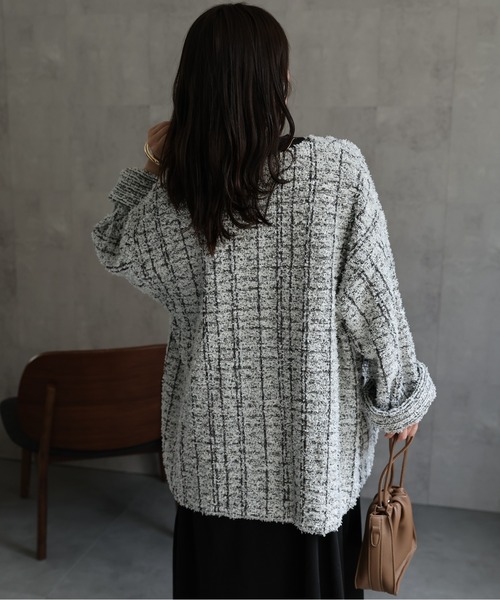 ap retro(アプレトロ)の「ツイード編みニットカーディガン / ニットジャケット(ノーカラージャケット・レディース・ベージュ系その他/ブラック系その他/グレー・FREE)」の16枚目の写真
