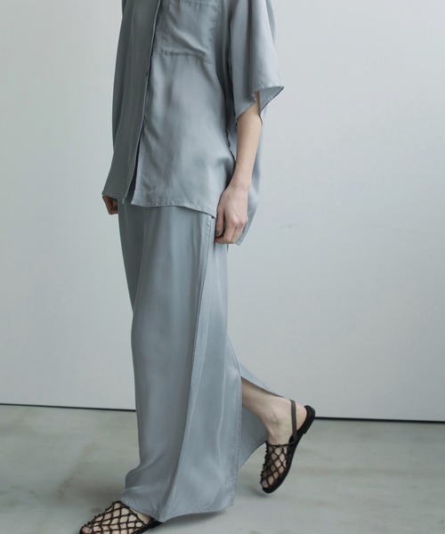 anuke(アンヌーク)の「Mellow Maxi Skirt(スカート・レディース・ブルー系その他/グレー・36inch/38inch)」の1枚目の写真