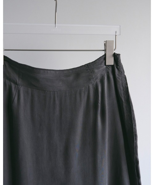 anuke(アンヌーク)の「Mellow Maxi Skirt(スカート・レディース・ブルー系その他/グレー・36inch/38inch)」の14枚目の写真