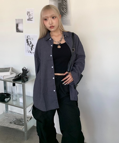 lilful(リルフル)の「チェック柄 オーバーシルエットシャツ(シャツ/ブラウス・レディース・ブラック・L/M)」の16枚目の写真