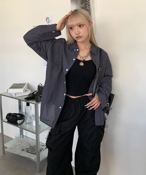 lilful(リルフル)の「チェック柄 オーバーシルエットシャツ(シャツ/ブラウス・レディース・ブラック・L/M)」の15枚目の写真