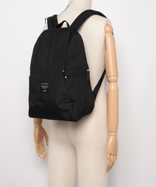 marimekko(マリメッコ)の「【ノベルティ付】Roadie / METRO Backpack(バックパック/リュック・レディース・ブラック・FREE)」の16枚目の写真