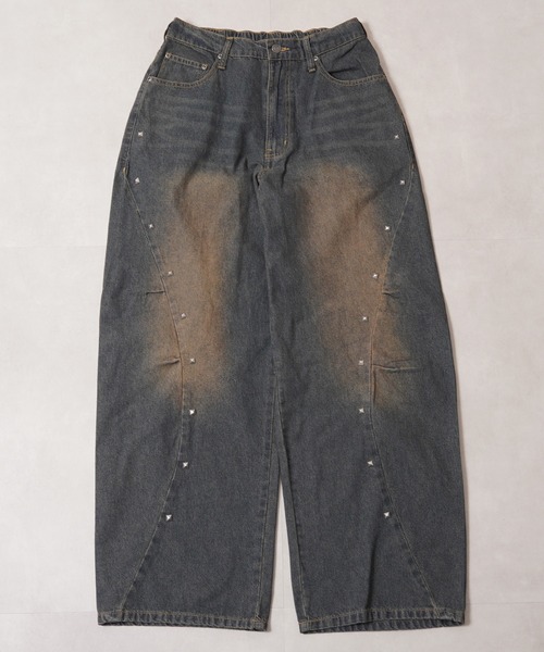 1111clothing（ワンフォークロージング）の「スタッズ使い ワイドカーブ デニム パンツ / Studded Wide Curve Denim Pants（デニムパンツ・メンズ・ブルー/ブラック・M/L）」の16枚目の写真