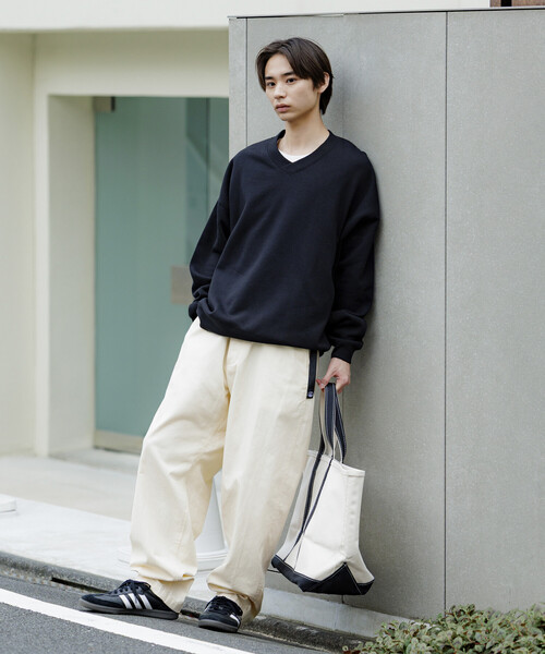 セール】限定展開 リラックスフィット Vネック スウェット（スウェット