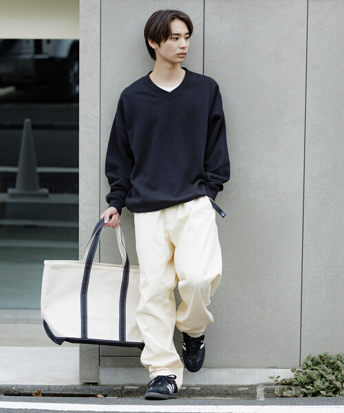 セール】限定展開 リラックスフィット Vネック スウェット（スウェット