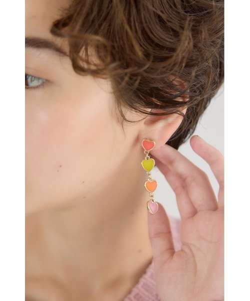 RODEO CROWNS WIDE BOWL（ロデオクラウンズワイドボウル）の「カラフルハート4連ピアス（ピアス（両耳用）・レディース・レッド系その他/ブラック系その他・FREE）」の12枚目の写真