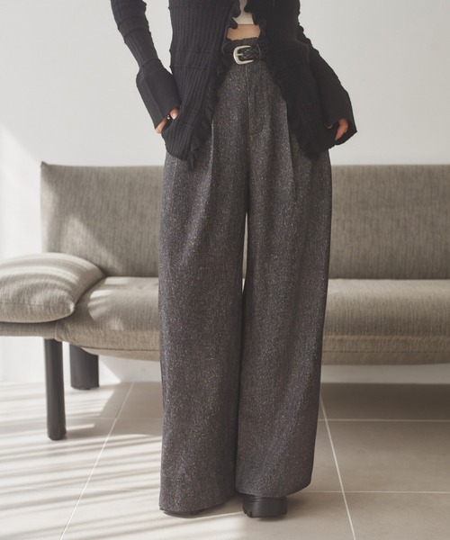 LAULEN(ローレン)の「tuck nuance wide pants /タックニュアンスワイドパンツ(その他パンツ・レディース・ブラック/ブラウン・S/M)」の1枚目の写真