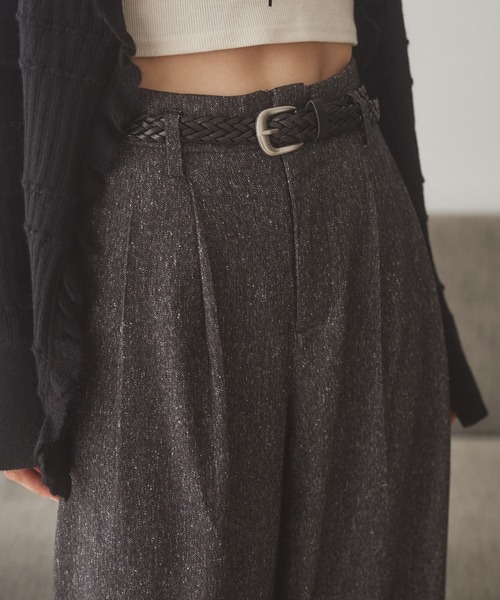 LAULEN(ローレン)の「tuck nuance wide pants /タックニュアンスワイドパンツ(その他パンツ・レディース・ブラック/ブラウン・S/M)」の11枚目の写真