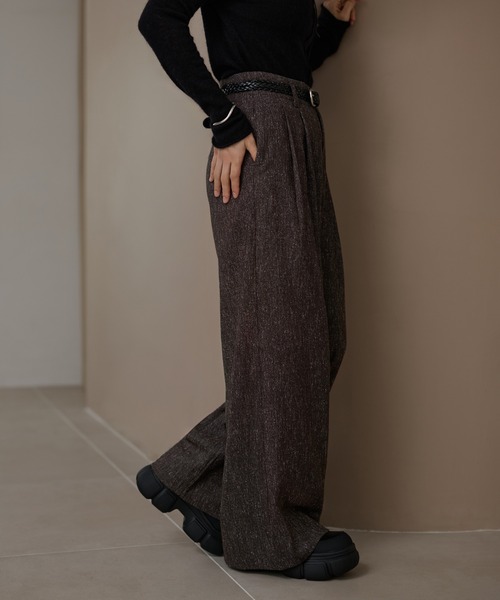 LAULEN(ローレン)の「tuck nuance wide pants /タックニュアンスワイドパンツ(その他パンツ・レディース・ブラック/ブラウン・S/M)」の18枚目の写真