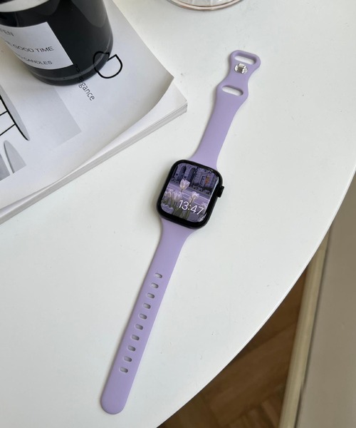 LUON(ルオン)の「LUON / Apple Watch Band / シリコン アップルウォッチ バンド(デジタル腕時計・レディース・パープル/オレンジ/イエロー/アイボリー/ピンク/レッド/グレー/ライトブルー/ブラック・A/B)」の5枚目の写真