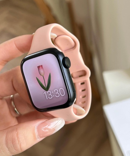 LUON(ルオン)の「LUON / Apple Watch Band / シリコン アップルウォッチ バンド(デジタル腕時計・レディース・パープル/オレンジ/イエロー/アイボリー/ピンク/レッド/グレー/ライトブルー/ブラック・A/B)」の7枚目の写真