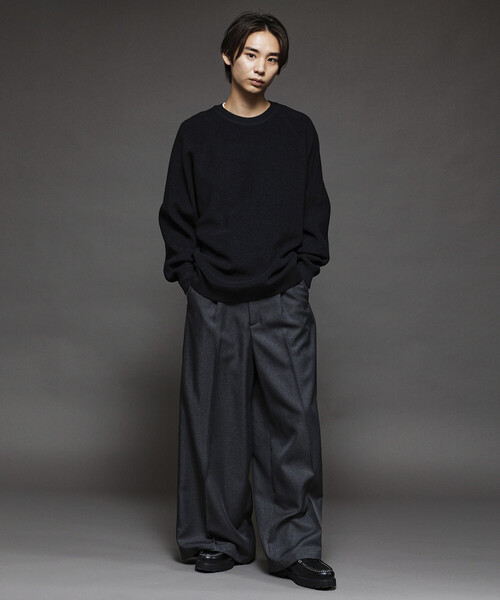 FREAK'S STORE(フリークスストア)の「限定展開 リラックスフィット 片畦編み クルーネック ニット(ニット/セーター・メンズ・ネイビー/チャコールグレー/グリーン/オフホワイト/ブラック・MEDIUM/SMALL/LARGE)」の16枚目の写真