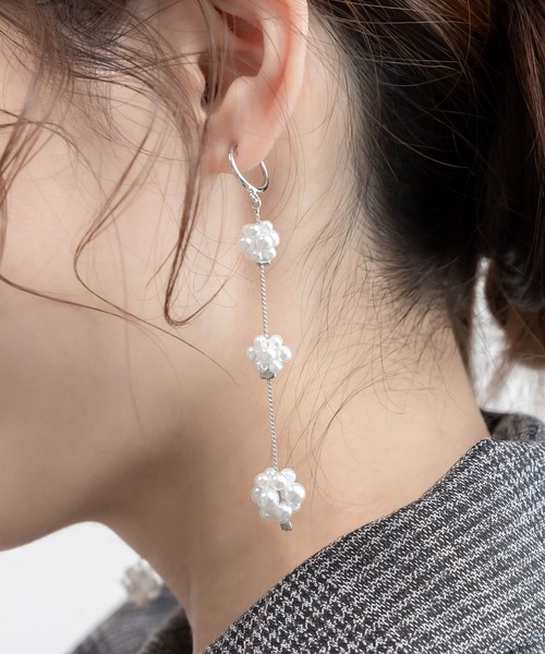 RANDA(ランダ)の「パールボールイヤリング(イヤリング・レディース・ゴールド/シルバー・FREE)」の1枚目の写真