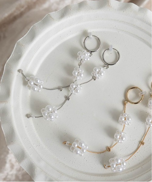 RANDA(ランダ)の「パールボールイヤリング(イヤリング・レディース・ゴールド/シルバー・FREE)」の6枚目の写真