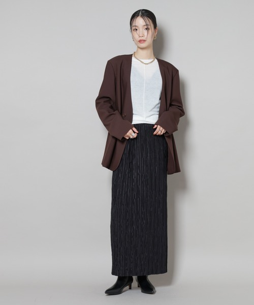 NANO universe（ナノユニバース）の「カラーレスワイドショルダージャケット(セットアップ可)（ノーカラージャケット・レディース・ブラック/ベージュ・FREE）」の13枚目の写真