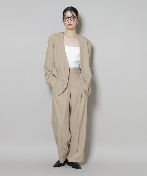 NANO universe（ナノユニバース）の「カラーレスワイドショルダー