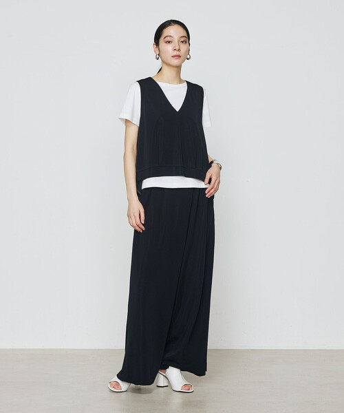 Gabardine K.T（ギャバジンケーティー）の「ハイテンションポンチライト ジレセットアップ（その他パンツ・レディース・ブラック・9号）」の5枚目の写真