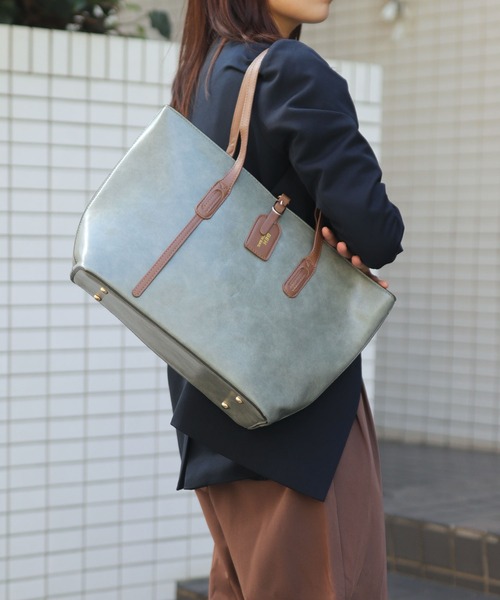 florist（フローリスト）の「レザータッチアシメハンドルトートバッグ/ビジネスバッグ（ビジネスバッグ・レディース・ベージュ/ブラック/オフホワイト/キャメル/ブルーグリーン/モカ・FREE）」の7枚目の写真