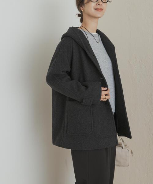 URBAN RESEARCH DOORS(アーバンリサーチドアーズ)の「エアリーウールフードコート(その他アウター・レディース・ベージュ系その他/チャコールグレー・MEDIUM)」の3枚目の写真