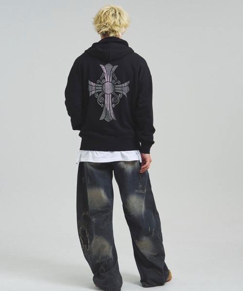 GALLIS ADDICTION（ガリスアディクション）の「GA STONE-CROSS ZIP HOODIE（パーカー・メンズ・チャコール/ブラック・M/L）」の18枚目の写真