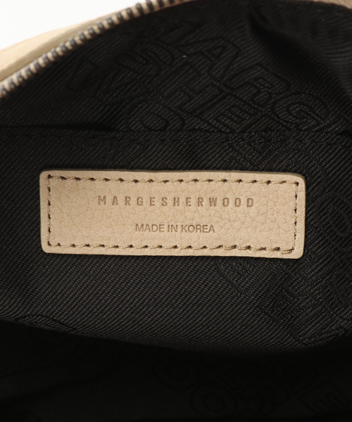 MARGE SHERWOOD(マージシャーウッド)の「【Geek Office / ギークオフィス】MARGESHERWOOD / CITY HOBO EW MINI(ショルダーバッグ・レディース・ベージュ・FREE)」の9枚目の写真