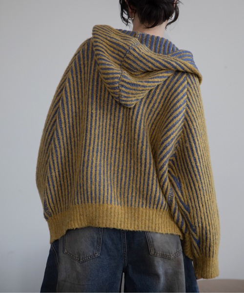 VACANCY(ヴァカンシー)の「配色リブフーディZIPパーカー/リバーシブル/新色追加(パーカー・レディース・マスタード/ブルー/ブラック/ネイビー・FREE)」の8枚目の写真