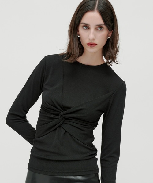 kiehtova(キエトヴァ)の「【kiehtova】SLUB TWIST TOPS/スラブ ツイスト トップス(Tシャツ/カットソー・レディース・ワイン系/ブラック/グリーン・FREE)」の2枚目の写真