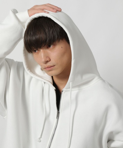 LAKOLE（ラコレ）の「裏起毛ZIPパーカー / 598730（パーカー・メンズ・ホワイト/グリーン/グレー/ブラック・MEDIUM/LARGE）」の5枚目の写真