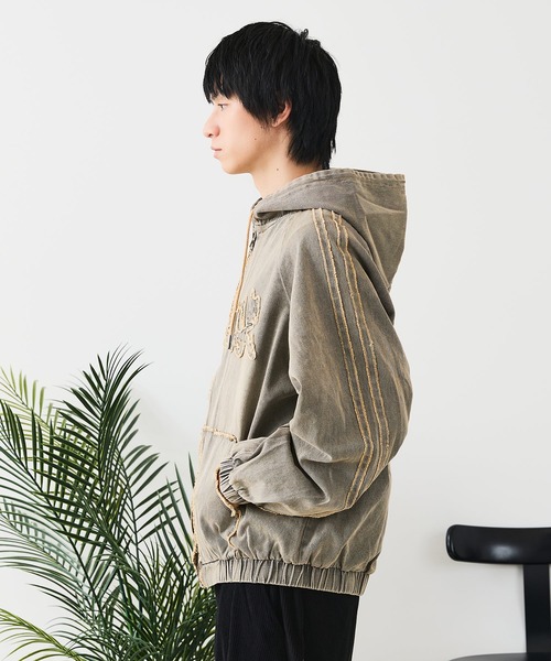 __gram.（スペースグラム）の「【__gram./スペースグラム】【オーバーダイ加工で今っぽさをプラス】ダメージデニムZIPフーディー ヴィンテージ風 ワイドシルエット ユニセックス（デニムジャケット・メンズ・グレー/ブラック・LARGE/MEDIUM）」の14枚目の写真