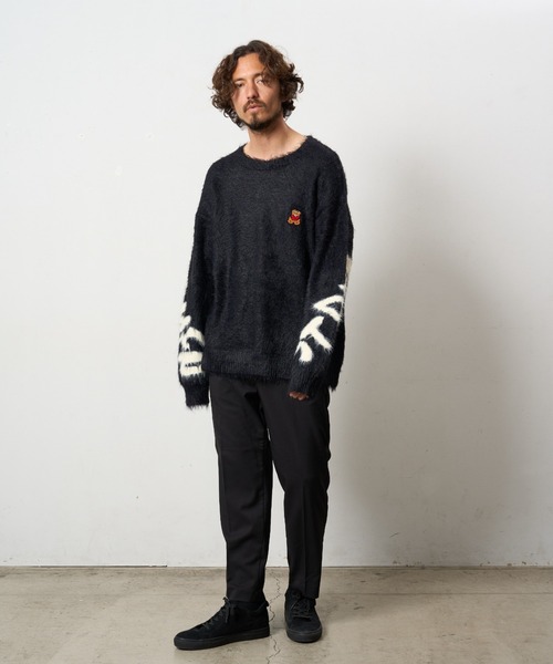 STUD MUFFIN（スタッドマフィン）の「STUD MUFFIN/スタッドマフィン/フェザーヤーン ビックロゴクロスインターシャ シャギープルオーバー（ニット/セーター・メンズ・ブラック/グレー・3/2/4）」の7枚目の写真