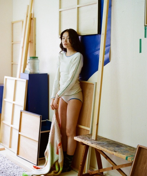 PAMM（パム）の「PAMMのウォームウェア（Tシャツ/カットソー・レディース・アイボリー/ダークパープル/グリーン/ネイビー・1/2）」の7枚目の写真