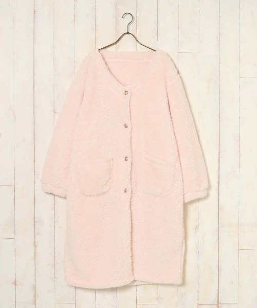 Bleu Bleuet（ブルーブルーエ）の「ペコラノーカラールームガウン（ガウン/バスローブ・レディース・ベージュ/ピンク・FREE）」の2枚目の写真