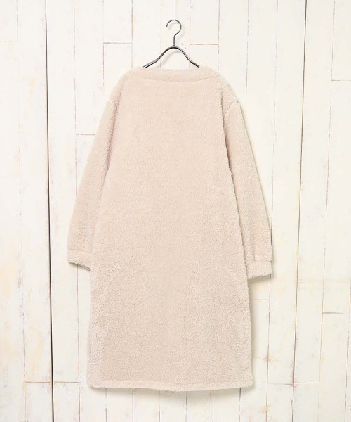 Bleu Bleuet（ブルーブルーエ）の「ペコラノーカラールームガウン（ガウン/バスローブ・レディース・ベージュ/ピンク・FREE）」の6枚目の写真