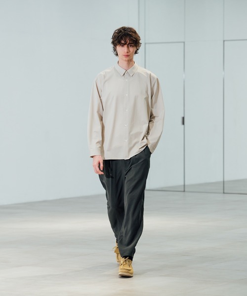 CITY TOKYO(シティトウキョウ)の「【CITY TOKYO/シティートーキョー】Multi-flex ワイドテーパードパンツ(スラックス・メンズ・カーキ・1/2)」の2枚目の写真
