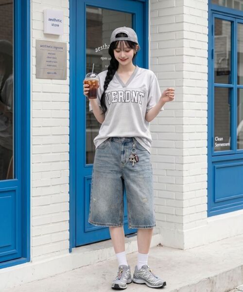 Verdnt（バーダント）の「ヴィンテージスレッチウォッシュドデニムバミューダショーツ[サンドブルー]（その他パンツ・レディース・ブルー・LARGE/X-LARGE/SMALL/MEDIUM）」の10枚目の写真